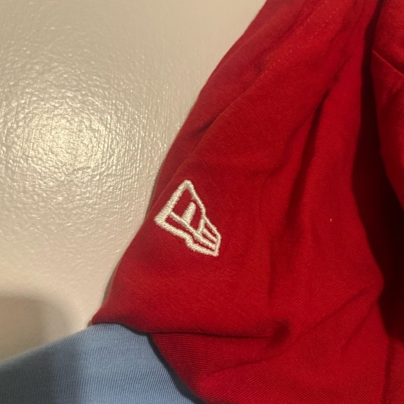 NFL Houston Oilers Red and Light Blue Shirt - Picture 4 of 9